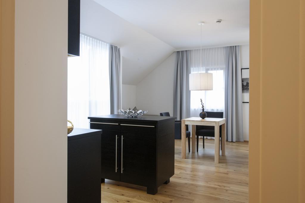 Boutique Hotel Aichinger Nussdorf am Attersee Ruang foto